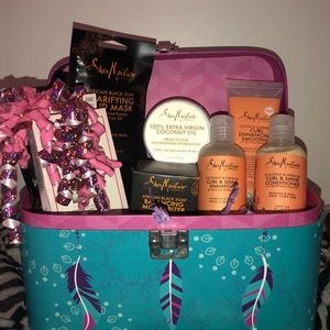 Shea Moisture Gift Box